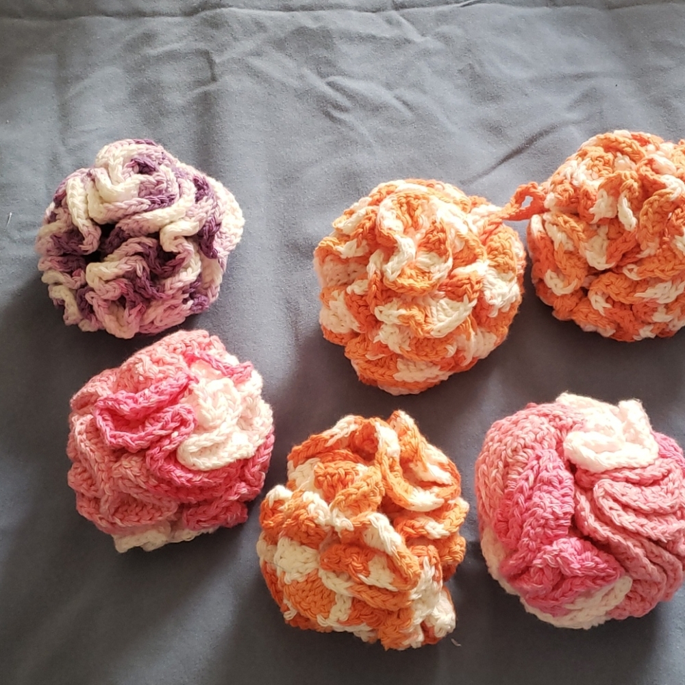 Bath puffs